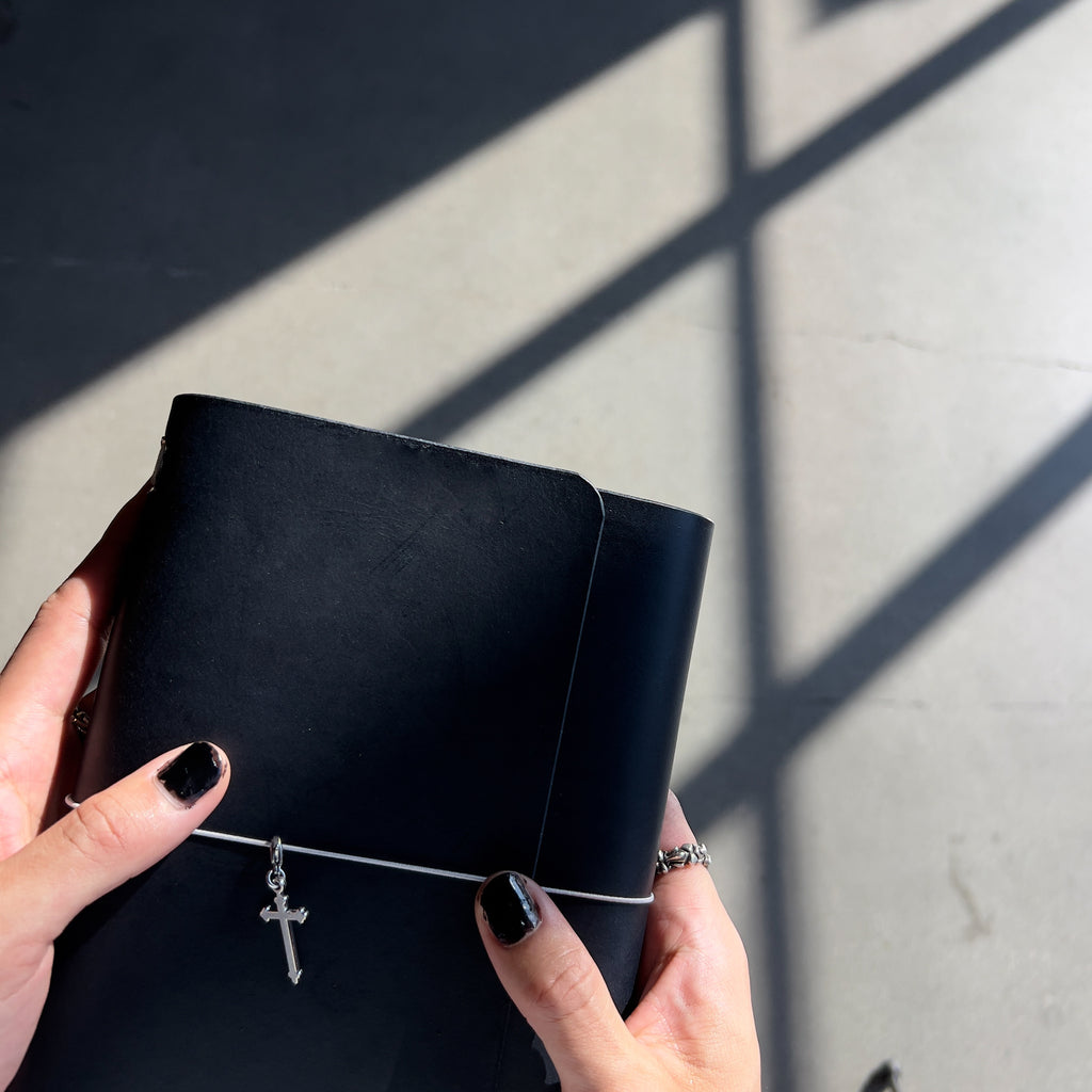 “moody blues” (A5)