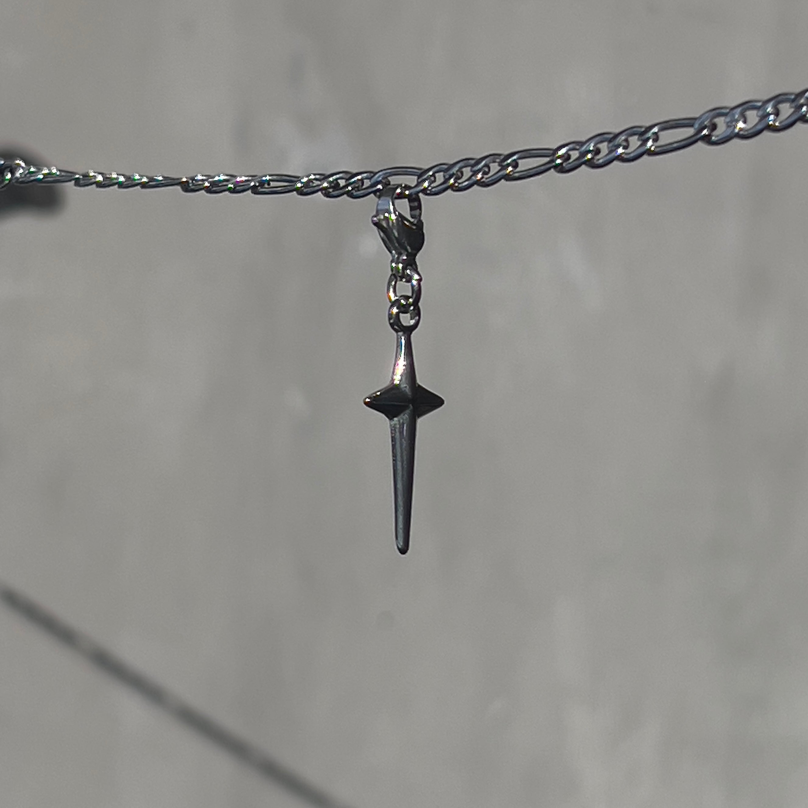 “red rum” star charm